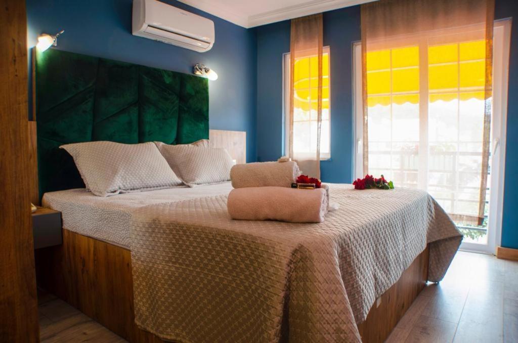 Ekin Otel Goecek Екстериор снимка